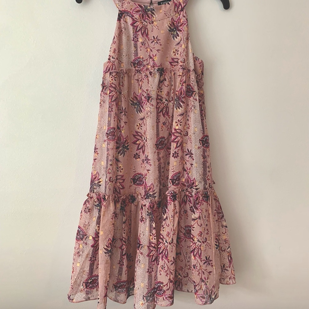 Beautiful A-Line Dress w Ruffle.  NWOT